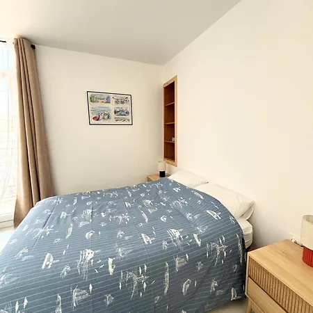 Holiday home Maison 5p - 5mn - Cour Privee - Climatisation Frontignan