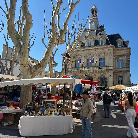 Holiday home Maison 5p - 5mn - Cour Privee - Climatisation